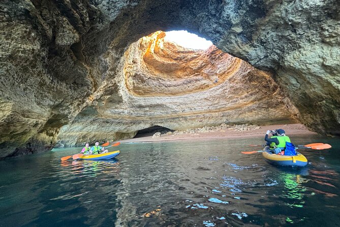 2-Hour Kayak through the Sea Caves of Benagil - Crowds on the water: how to keep the experience calm