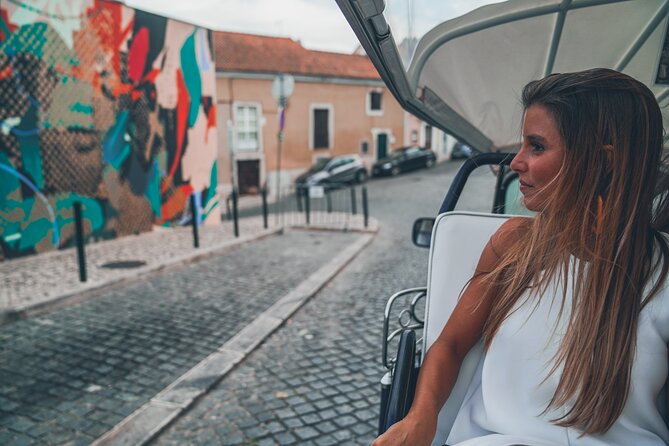 2 Hour Lisbon Private Guided Tour in a Tuk Tuk - Getting your bearings in Chiado on an electric tuk tuk