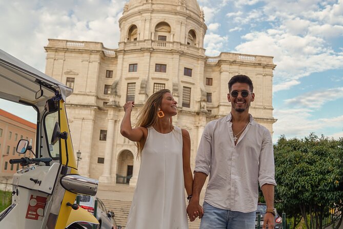 2 Hour Lisbon Private Guided Tour in a Tuk Tuk - Chapel of Our Lady of the Mountain: free panoramic views in minutes