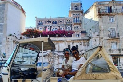 2-Hour Private Historic Lisbon Tour by Tuk Tuk - Lisbon Cathedral: the quick interior visit that actually teaches