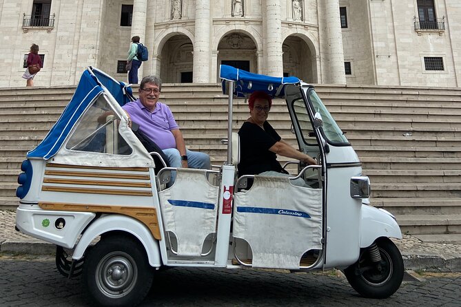 2-Hour Private Historic Lisbon Tour by Tuk Tuk - Chafariz de El-Rei and Commerce Square: from old water to palace echoes