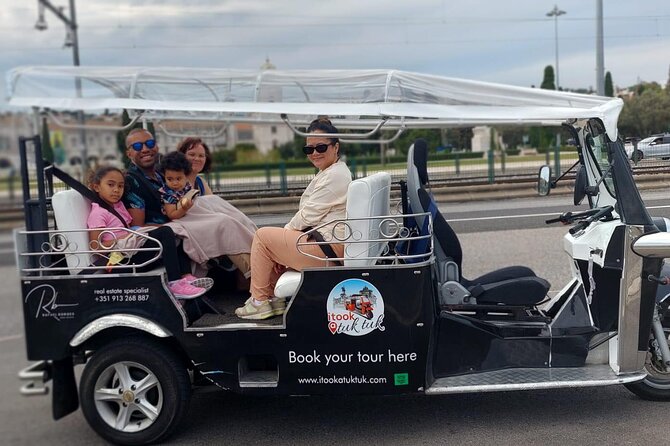 2 Hour Tuk Tuk Tour of the Old Town it will make you fall in love - Stop 4: Miradouro da Senhora do Monte (the 180º panorama)
