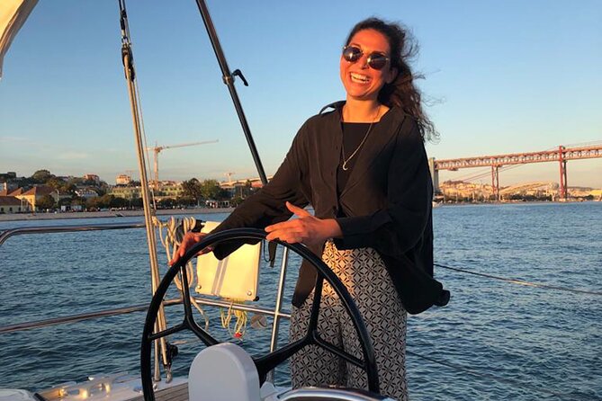 2 Hours Sailing Tour in Lisbon - Praça do Comércio to Alfama, then Cristo Rei’s open-armed finale