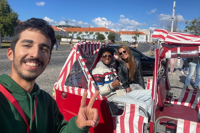 2h Lisbon Private Historical Center Tour by Tuk Tuk - Stop 3: Miradouro de Santa Luzia