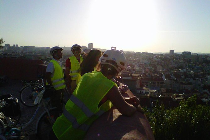 3-Hour Lisbon 7 Hills Electric Bike Tour - Graça and Miradouro Senhora de Monte: Views That Still Make You Stop Talking