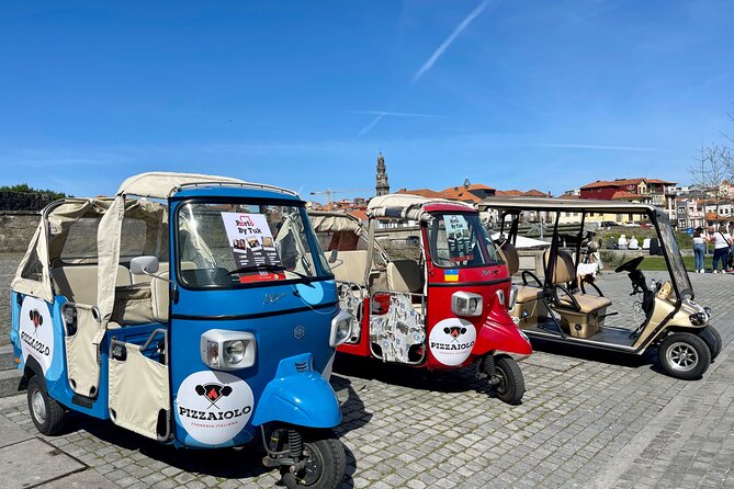 3h30 tour in Porto by Tuk Tuk - Antiga Cadeia da Relação: a quick, sobering stop