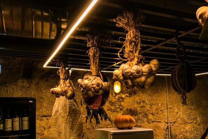 4-Hour Traditional Portuguese Food & Wine Tour in Porto - A 4-Hour Porto Food-and-Wine Walk That Actually Fills You Up