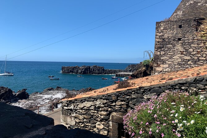 4 Hours Adventure Jeep Tour in Central Madeira Portugal - Cabo Girão: The cliff and the glass platform finale