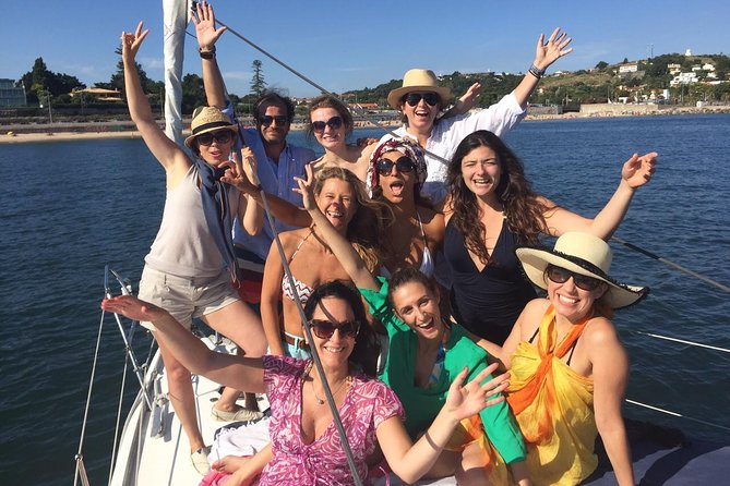 4 Hours Private Sailing Trip to Oeiras Beach - Dining with your own schedule near Oeiras Marina