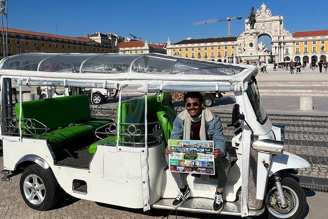 4 Hours Tuktuk City Tour in Lisbon - Key things you’ll notice right away