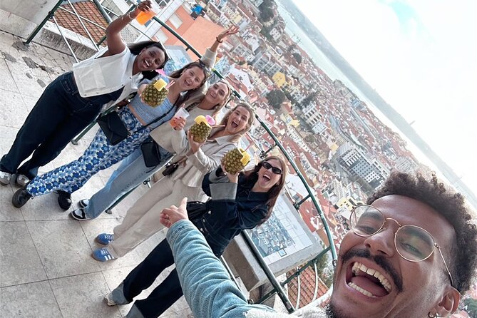 4 Hours Tuktuk City Tour in Lisbon - Lisbon Cathedral: the best first stop for getting your bearings