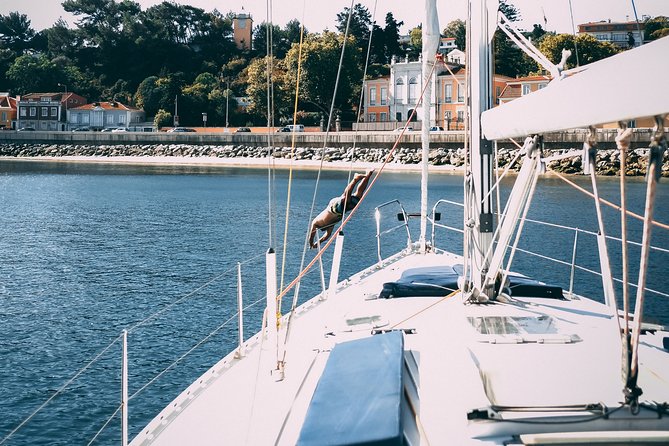 4h Private Boat Tour - Sailing, Swimming and Sunbathing - Welcome drinks, Bluetooth speaker, and the optional onboard BBQ