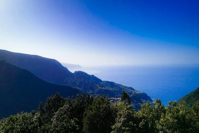 4x4 Jeep Tour to East & Northeast of Madeira - Stop 6 and 7: Guindaste sky-glass viewpoint and rum-country Porto da Cruz