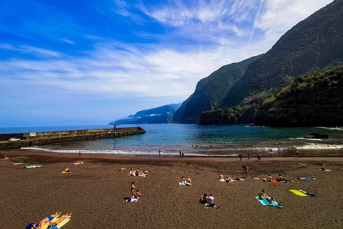 4x4 Jeep Tour to the West & Northwest of Madeira - Praia do Porto do Seixal: The Black Sand Beach That Looks Like a Stage Set