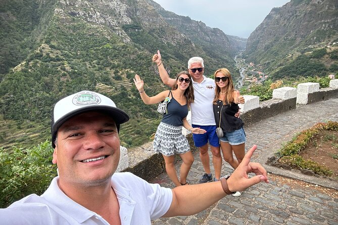 5 Hours Private tour To Porto Moniz, Rock pools, waterfalls - São Vicente and Agua D’ Alto: Waterfalls and Coastal Views