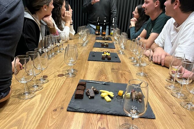 5 Port Wine Tasting with pairings - The meeting point: where to go and what to watch for