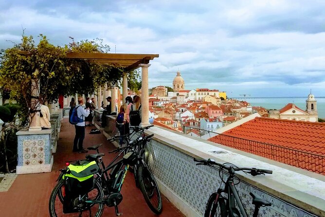7 Hills and 14 Viewpoints - Lisbon E-Bike Tour - Key highlights