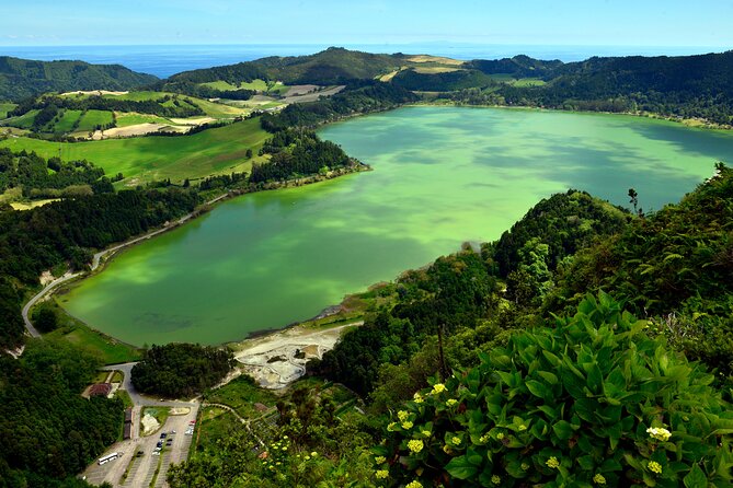 Adventure in the Furnas, with volcanoes, lagoons and tea plantations - Why Furnas is the heart of São Miguel