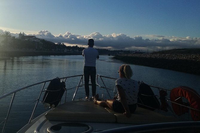 Afternoon yacht charter in lagos with drinks, tapas, paddle boards and kayak - Meeting at Marina de Lagos: easy start, smooth end