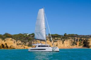 Albufeira: 3-Hour Benagil Caves & Coastline Tour - "Unwind" - Your guides: the difference between seeing and understanding