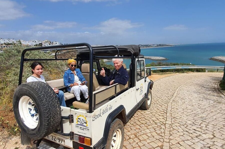 Albufeira: Beaches, Old Town, and Salgados Lagoon Jeep Tour - Why This 3-Hour Jeep Tour Makes Sense in Albufeira