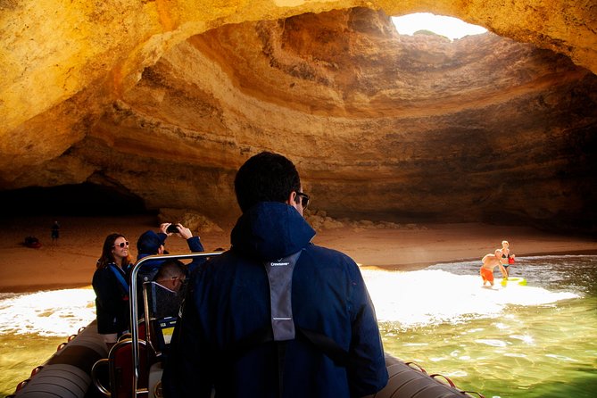 Albufeira: Dolphins and Caves Tour - Key things to know before you go