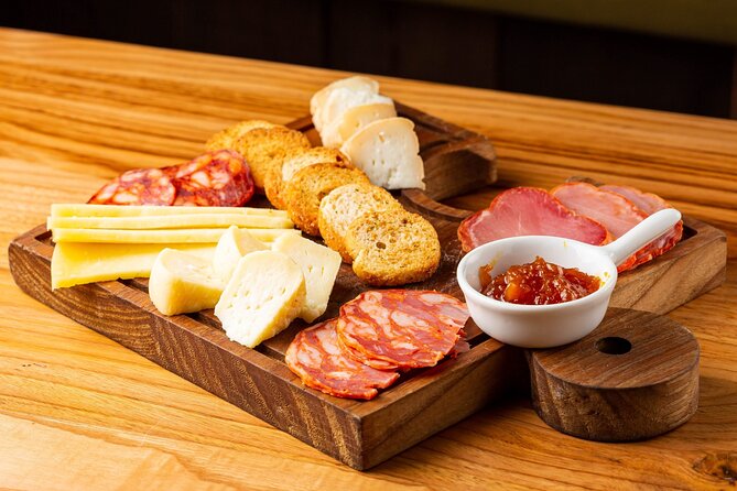 Albufeira Food Experience: Land & Sea Tapas w/ Wines - Logistics that make or break the evening