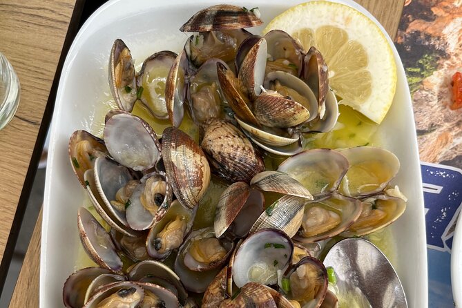 Albufeira Food Experience: Land & Sea Tapas w/ Wines - Who should book this Albufeira tapas and wine experience?