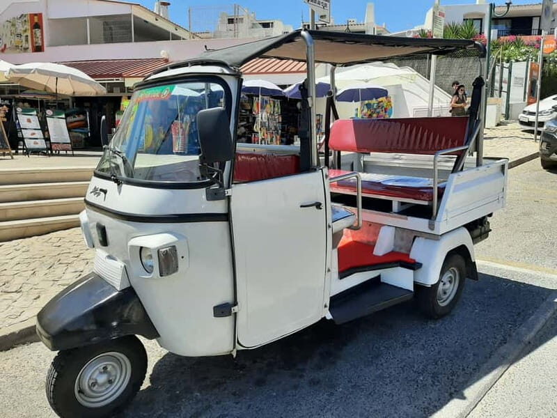 Albufeira: Guided Tour by Tuk-Tuk - Hidden beach viewpoints: how the coast gets better when you have a driver