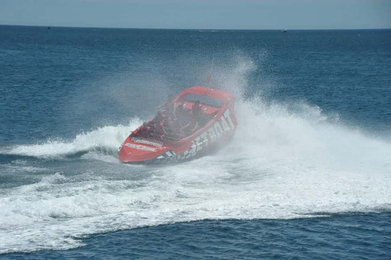 Albufeira: High-Adrenaline Jet Boat Ride - What to Wear: This Ride Is a Full Water Event