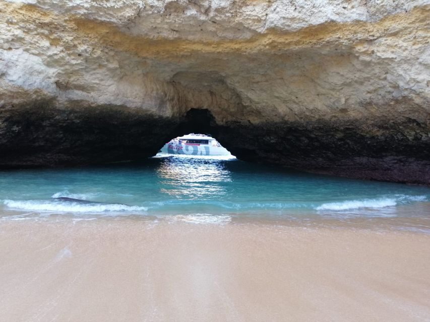 Albufeira: Private Tuk Tuk Tour - Old Town and New Town: The Two Sides of Albufeira