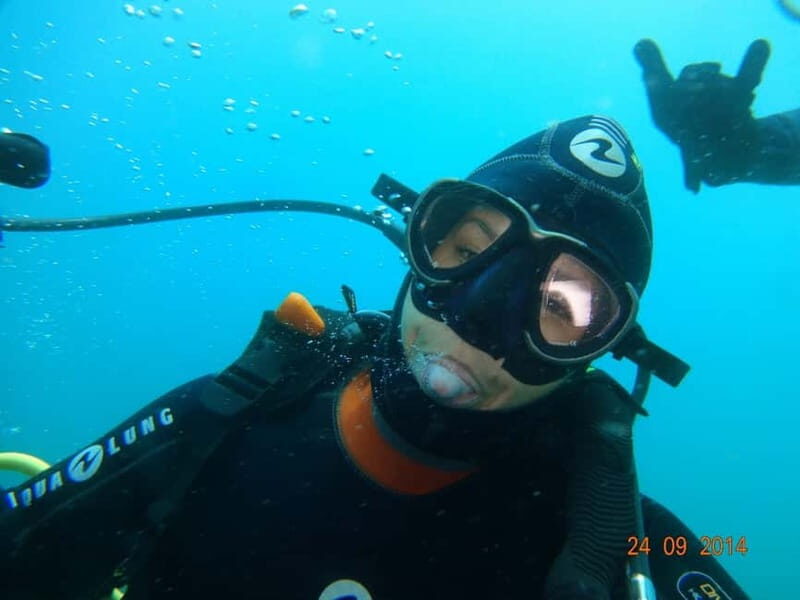 Albufeira: Scuba Diving Experience for Beginners - What You Learn in the Classroom: Theory That Actually Helps