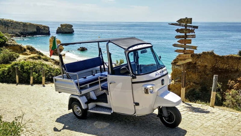 Albufeira: Tuk Tuk Ride with Old Town and Beaches - Why a tuk tuk is a smart way to start Albufeira
