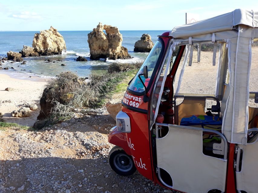 Albufeira: Tuk-tuk Sightseeing Tour - The 105-Minute Itinerary: Downtown to Falesia Beach and Back