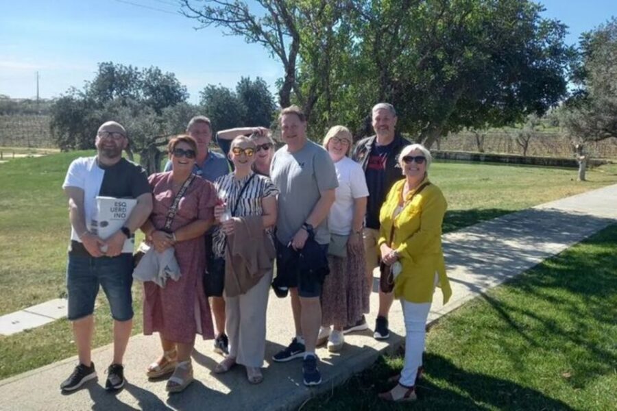 Albufeira/Vilamoura: Winery Tour with Wine Tasting and Tapas - Wine Tasting: Multiple Styles, Practical Pairing, Easy Comparisons