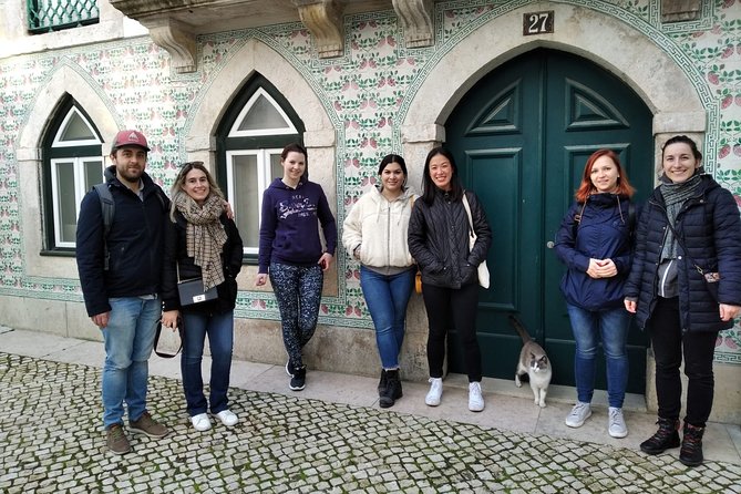 Alfama and Mouraria Tour - The oldest neighbourhoods in Lisbon - Churches and old architecture: Igreja de Santo António and Casa dos Bicos