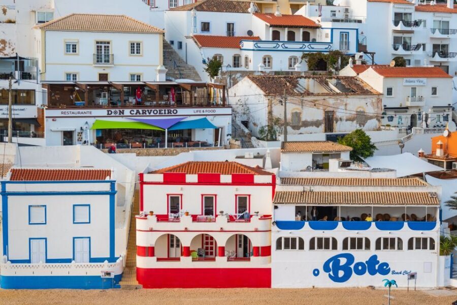 Algarve: Benagil Cave Boat Tour and Algarseco Coastal Walk - Key things that make this tour work