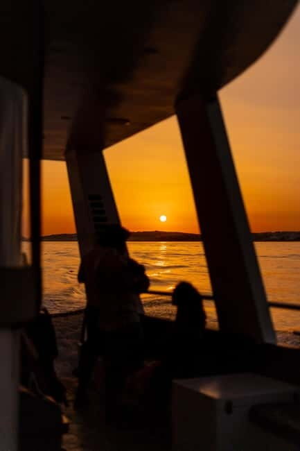 Algarve: Catamaran Sunset Tour with DJ or Live Guitarist - Live Music Choices: César on Guitar or Valente on the DJ Set