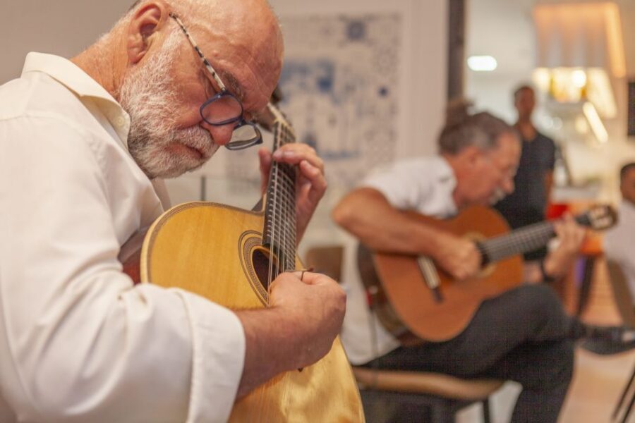 Algarve: Fado Night with 6- Course Algarvian Tapas Dishes - The 6 Courses You’ll Eat: Crab Pate, Horse Mackerel, and Dom Rodrigo