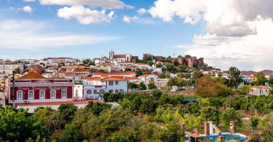 Algarve: Full-Day Guided Sightseeing Tour with Lunch - From Fóia down to Marmelete: lunch in a small village, then straight to the coast