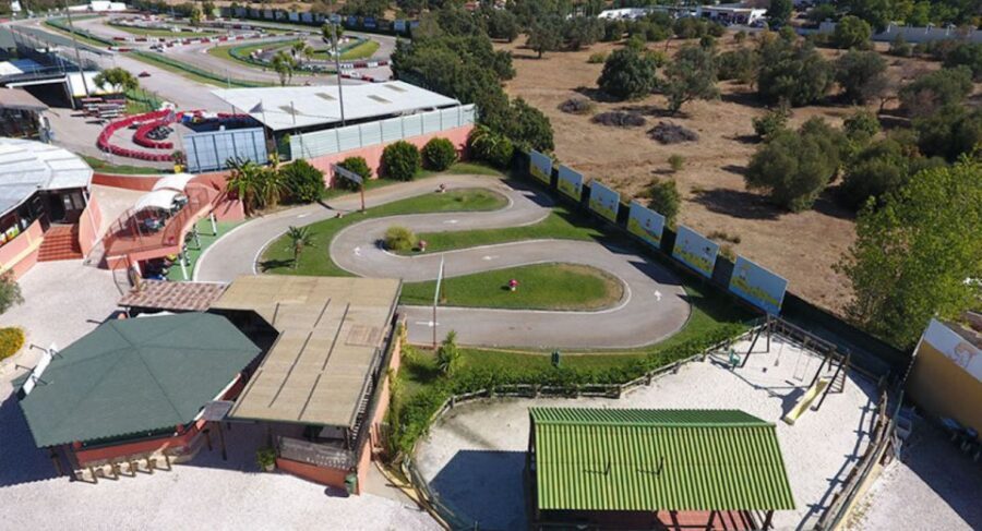 Algarve: Go-Kart Experience at Karting Almancil Family Park - Karting Almancil in Algarve: what it feels like behind the wheel