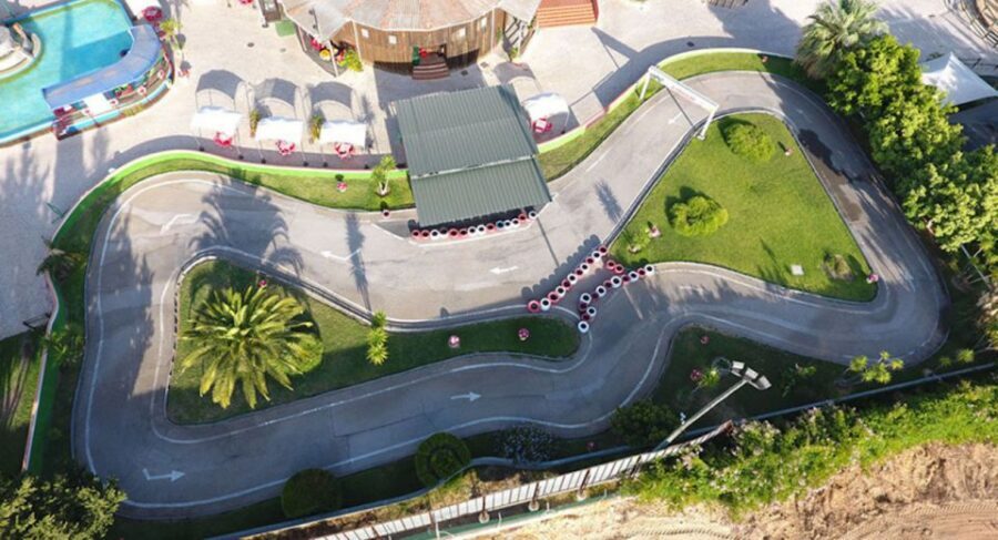 Algarve: Go-Kart Experience at Karting Almancil Family Park - The 760-meter Jacarepaguá-style track: why it matters
