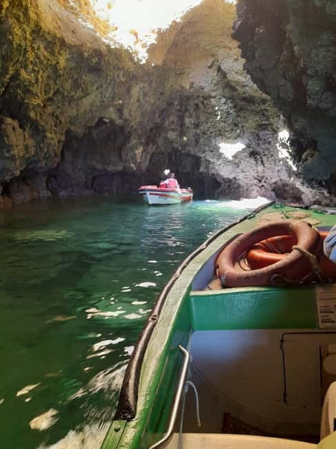 Algarve: Lagos, Ponta da Piedade and Sagres Private Tour - Lagos lunch time: old town atmosphere without losing the plot