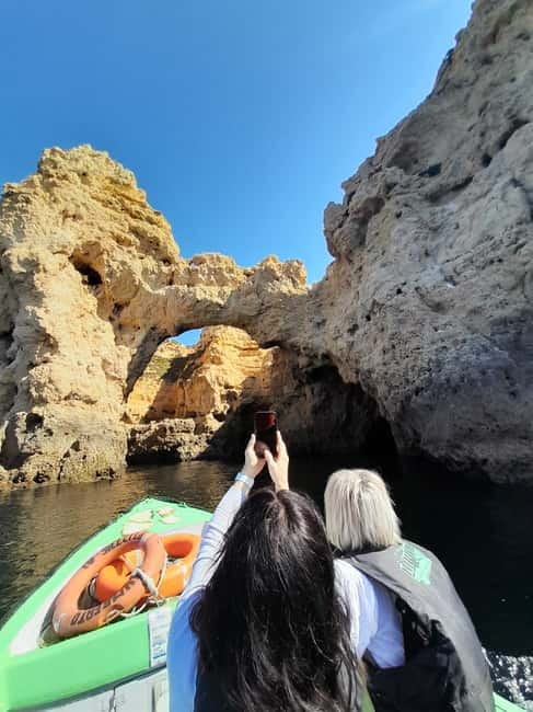 Algarve: Lagos, Ponta da Piedade and Sagres Private Tour - Praia da Rocha, Portimão Marina, and Carvoeiro: scenic stops that connect the dots