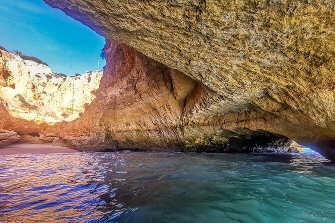 Algarve Private Tour from Lisbon with Benagil Caves Boat Trip - Lisbon to Algarve: the value of not driving