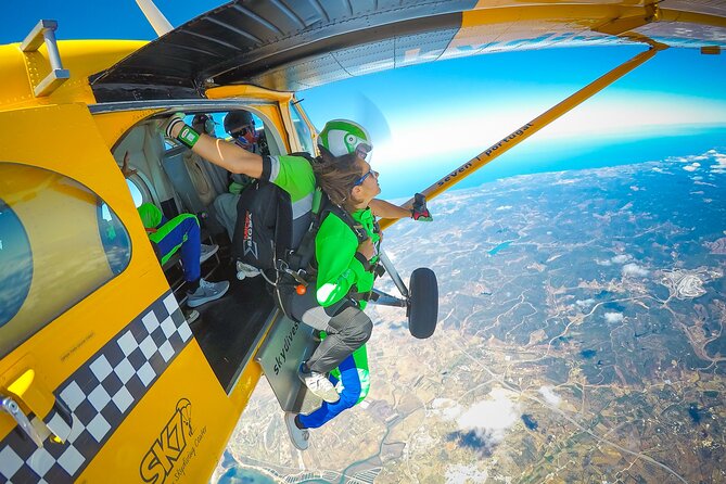 Algarve Tandem Skydive 10.000ft - The Aircraft Ride and the View Over the Algarve Coast
