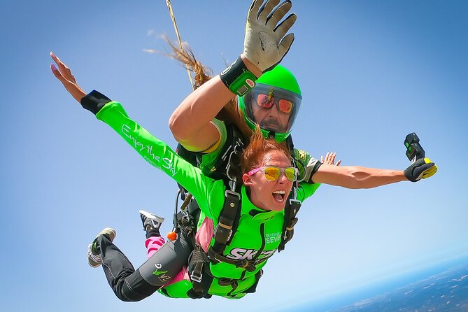 Algarve Tandem Skydive 15.000ft - How the 15 minutes of instruction actually helps