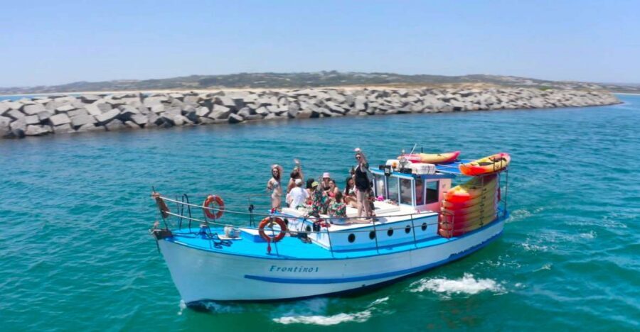 Alvor: Explore Caves Boat and Kayak Tour - Kayaking to secret beaches and caves: the part you’ll remember