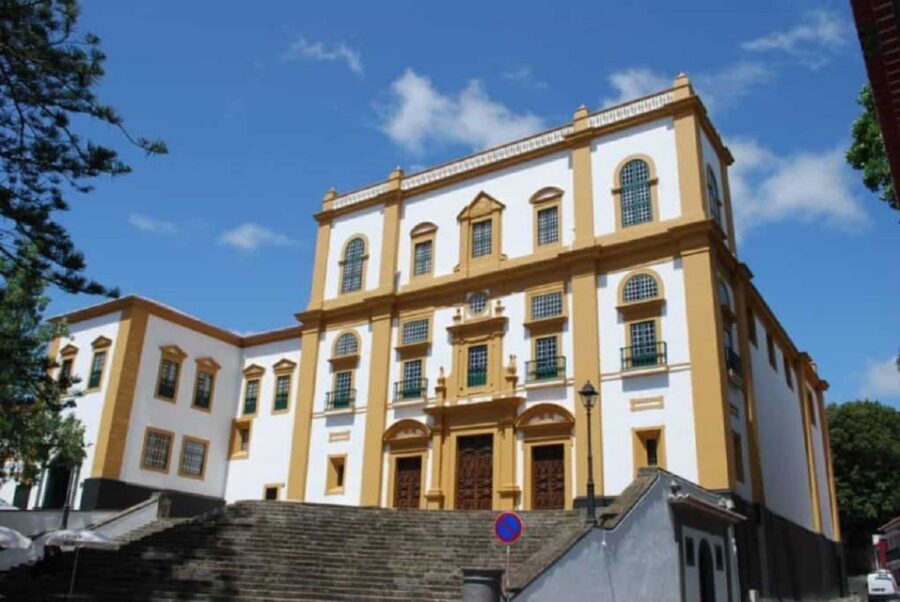 Angra do Heroísmo: Walking Tour with Local Pastry and Coffee - Price and value: why $53 makes sense (if you like structure)
