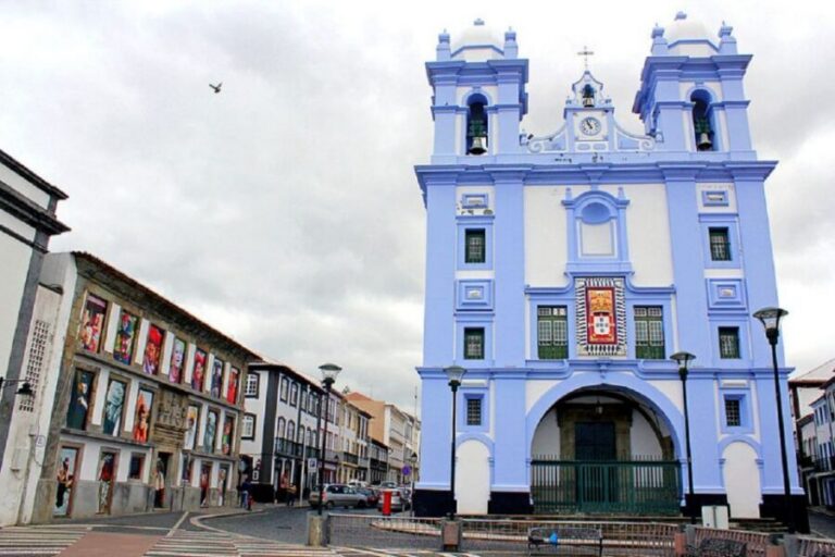 Angra do Heroísmo: Walking Tour with Local Pastry and Coffee - Meeting at Jardim José Agostinho: show up ready to start